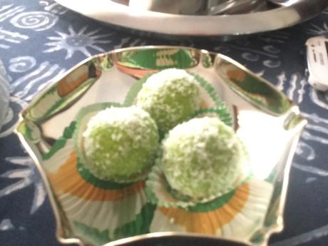 Nariyal ke Laddoo -Coconut Laddoo -Sri Krisna Janamashtami