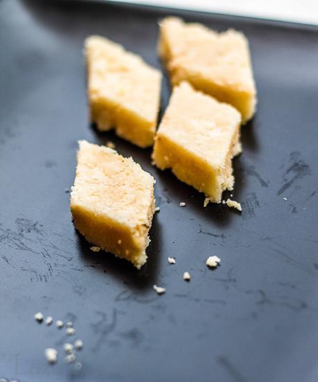 Naralachi Vadi | Coconut Burfi