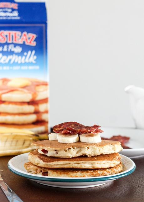 These Elvis Pancakes are banana peanut butter pancakes stuffed with peanut butter and bacon. These are the ultimate breakfast treat - made with only 4 ingredients!
