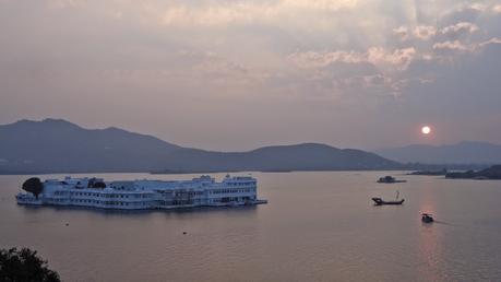 My Last Stop In Rajasthan with a Pur In It: Udaipur