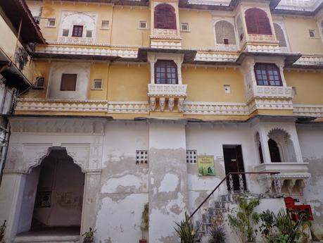 My Last Stop In Rajasthan with a Pur In It: Udaipur