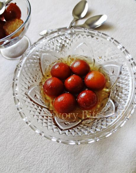 Khova/Mawa Gulab Jamun