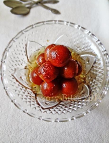 Khova/Mawa Gulab Jamun