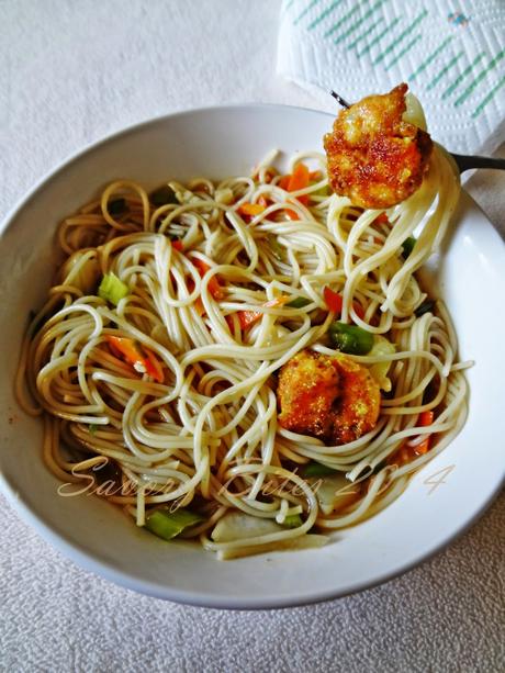 Fusion Spaghetti (in Spicy Curry Sauce served with Italian spiced Prawns Fry)