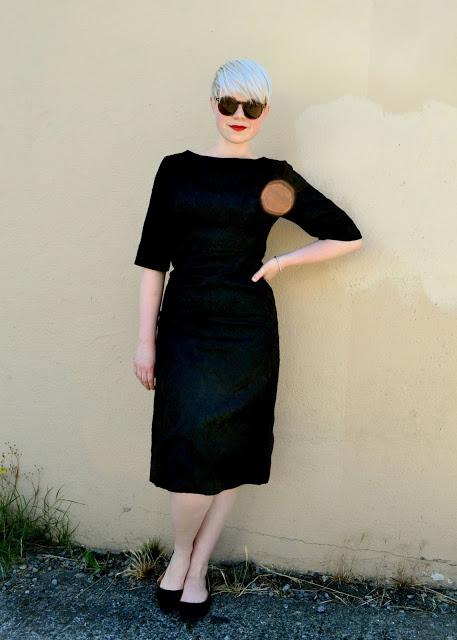 look of the day, ootd, black damask, wiggle dress, vintage