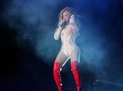 Peforms Made America