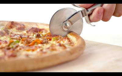 Papa John's Celebrate Their 6 Month Anniversary Here In Singapore