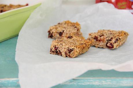 Cranberry Chia Flapjack | Vegan