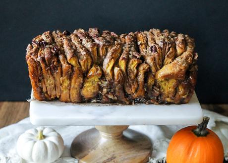 Pumpkin Pecan Cinnamon Sugar Pull Apart Bread