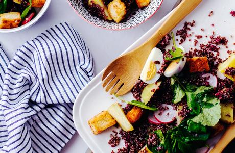 Radish + Red Quinoa Potato Salad with Sumac + Cumin Vinaigrette and Homemade Croutons /// Hungry + Hurry + Healthy ///