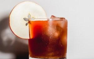 honey-apple-cocktail-1-940x600