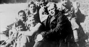 Bonhoeffer working with disadvantaged German youth after his return from America.