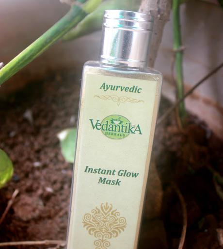 Vedantika Herbals Ayurvedic Instant Glow Mask Review