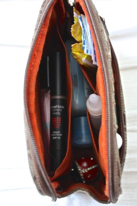 An Organized Handbag