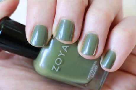 #ManiMonday - Gemma from Zoya - A Fall Fav