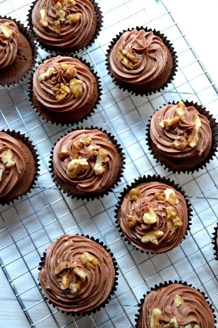 Maple Spice Brownie Cupcakes