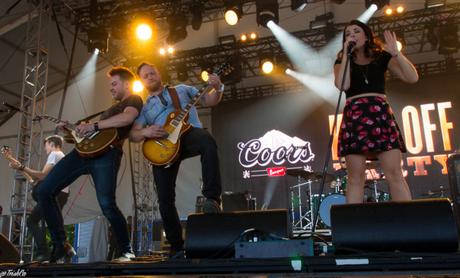 Jess Moskaluke Boots and Hearts 2015