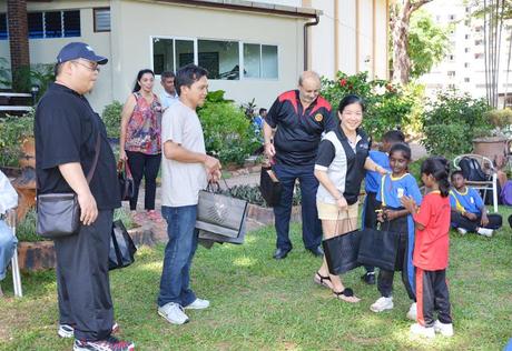 Accorhotels Group involved in beach clean up for World Oceans Day