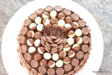 Chocolate Explosion Cake Chocolate Explosion Cake