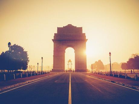 Spots worth checking out while volunteering in Delhi VolInd_New-Delhi_IndGate