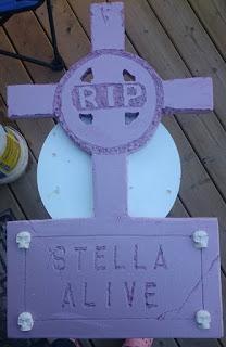 Halloween Headstones DIY