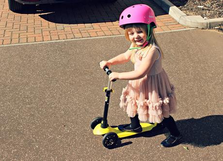 Oxelo B1 Scooter, For Children Aged 2-4 | Review