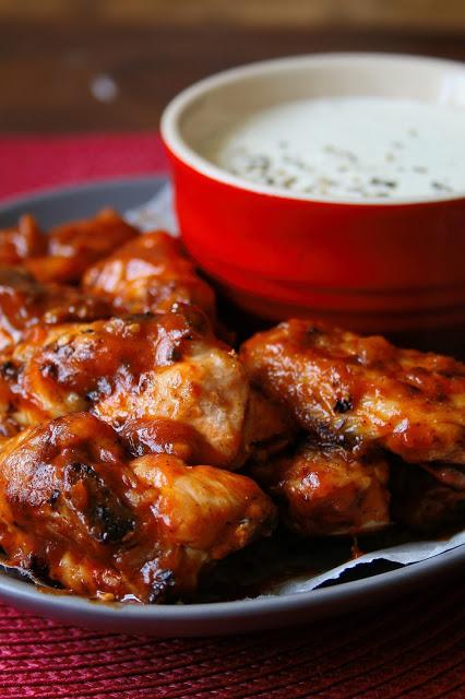 PEPPADEW® HOT WINGS with BLUE CHEESE DIP