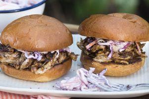 Schwartz Grill Mates Range & Recipe for Sticky Pulled Chicken Brioche Rolls