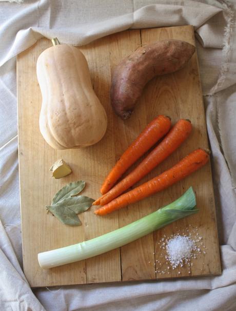 Butternut Squash, Sweet Potato + Carrot Fall Soup {Sopa da Avo}