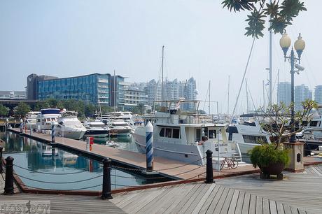 What to Do in Sentosa: Chill Out at Quayside Isle in Sentosa Cove