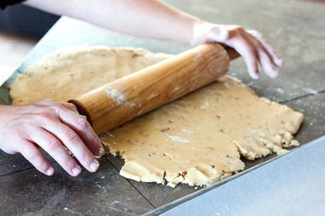 Pecan Shortbread Cookies // Kitchen Aid Sweepstakes