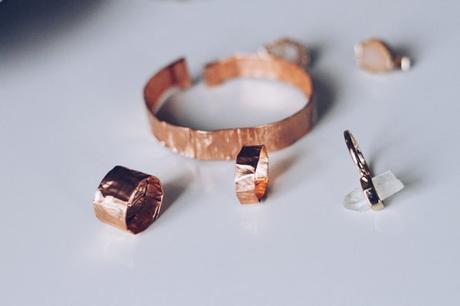 Copper tape jewelery DIY.