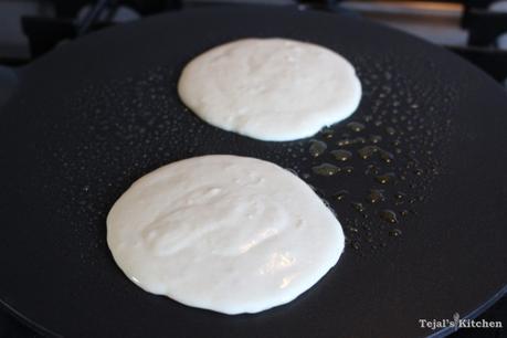 Eggless Fluffy Pancakes