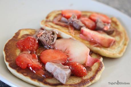 Eggless Fluffy Pancakes