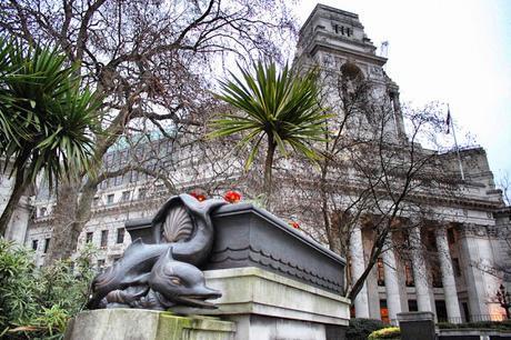 In & Around London: The Dolphins In #London #NFL #GoDolphins @MiamiDolphins
