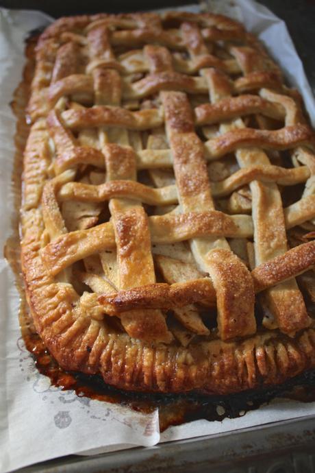 Slab Apple Pie 