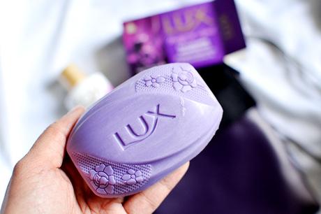 4 Lux Magical Spell - Lux Perfumed Bath Collection - Free Samples - Gen-zel.com (c)