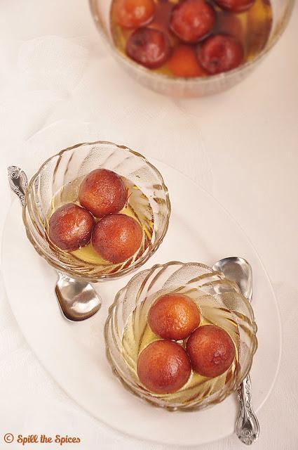 Gulab Jamun | Khoya Gulab Jamun