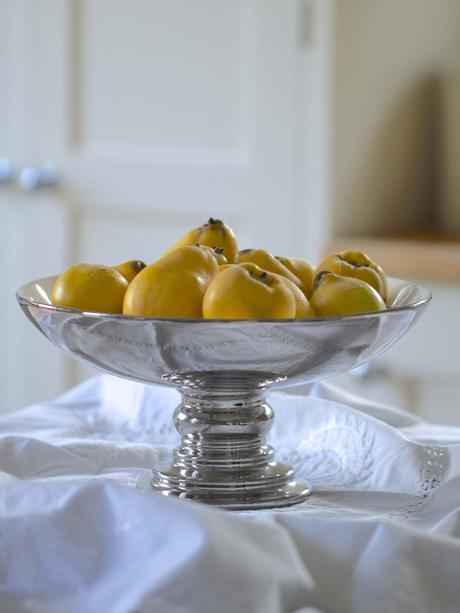 A-Bowl-of-Quince