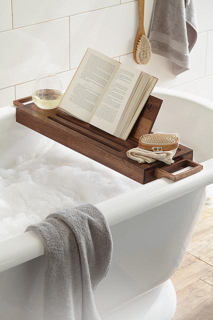 how to make bathtub tray DIY project step by wooden caddy