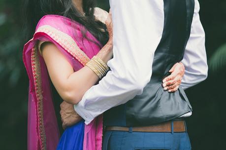 A Kiwi Engagement Session With A Beautifully Unique Twist