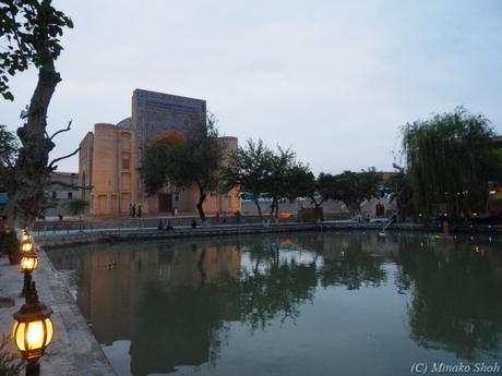 シルクロードのオアシス都市ブハラ / Bukhara, an oasis town on the Silk Road. P4290229