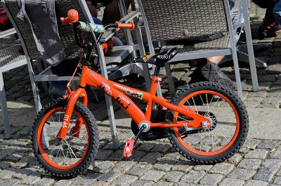 Circles 7   [Orange You Glad It’s Friday]