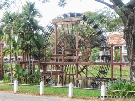 Siem Reap,Bullock cart,Hotels,Water Wheel