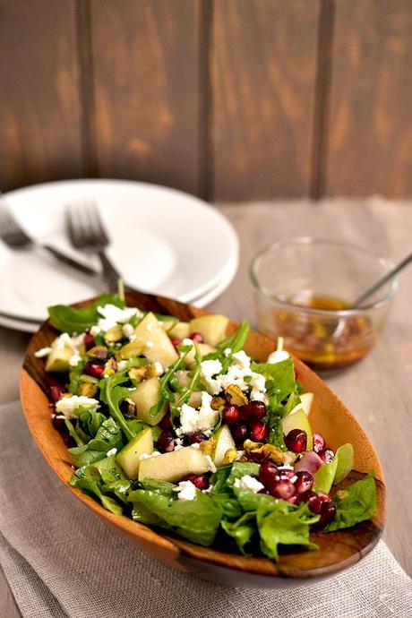 Arugula, Pear & Goat Cheese Salad