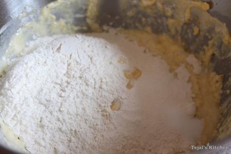 Cardamom Yogurt Cake