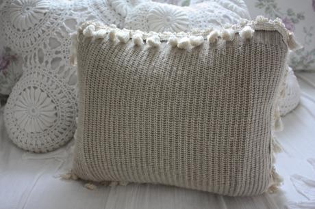 How To: Cable Knit Sweater + Tassel Pillow 