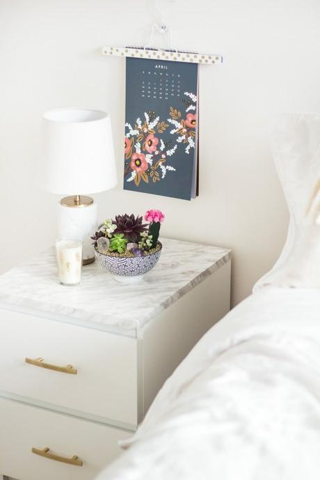 ikea-malm-night-stand-marble-makeover: 
