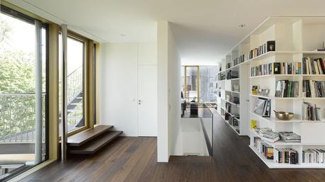 Behnisch Architekten renovation hallway