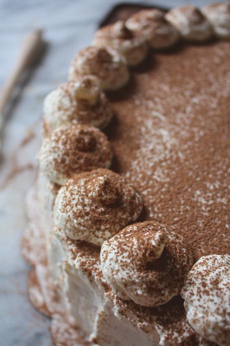 Tiramisu Cake